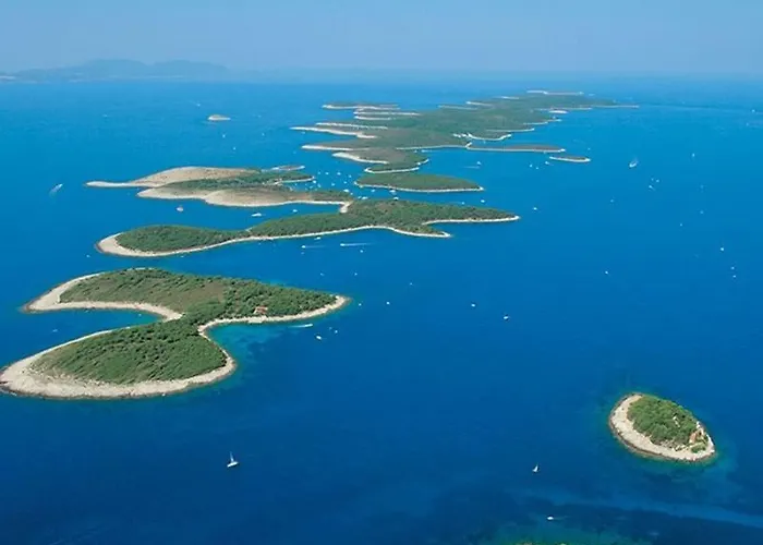 Luxury Catamaran Lagoon 42, Ac & Gn * Сплит