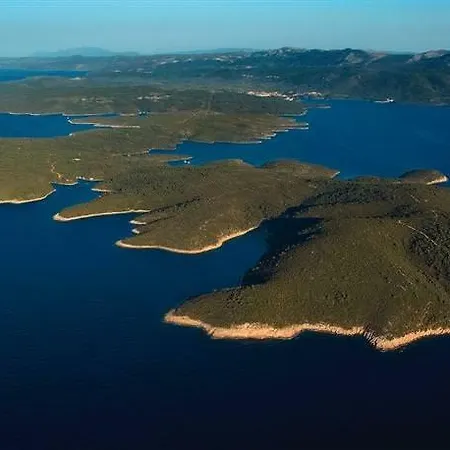 Bådhotel Luxury Catamaran Lagoon 42, Ac & Gn